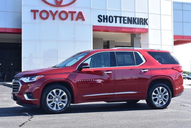 Used 2020 Red Chevrolet Premier image 1