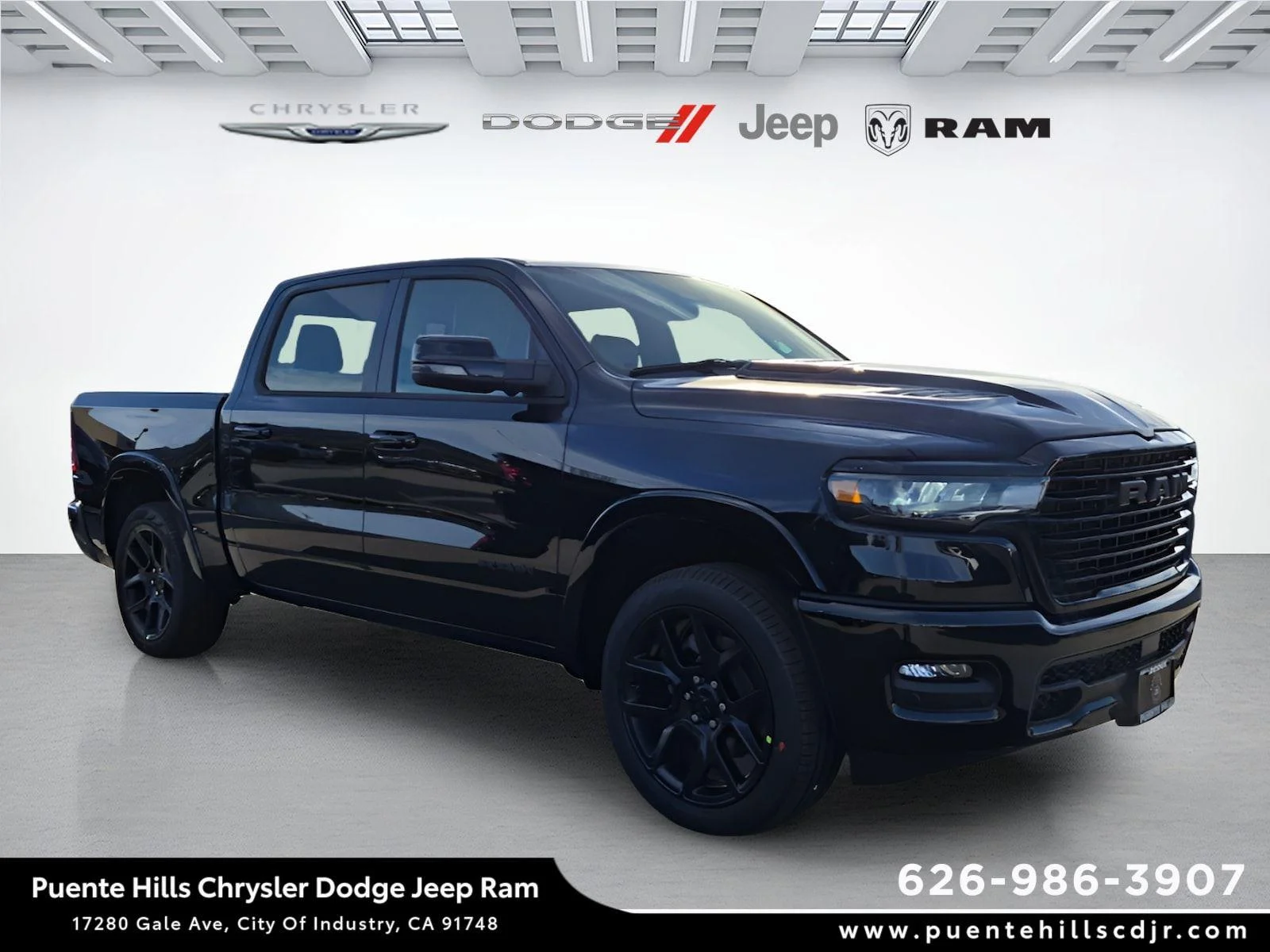 New 2026 Diamond Black Crystal Pearl-Coat Exterior Paint RAM Laramie image 1