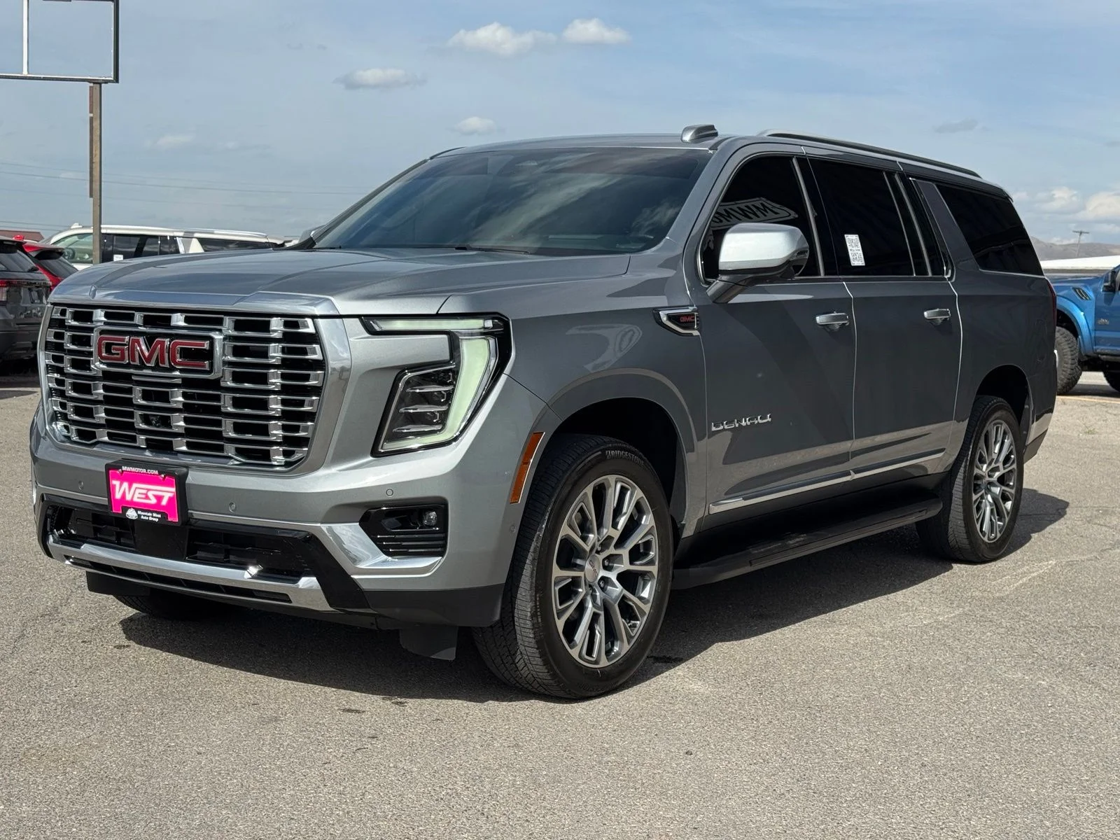 Used 2025 Silver GMC Denali image 15