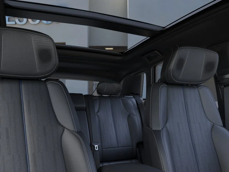 2026 Cadillac LYRIQ Signature Sport - Photo 24