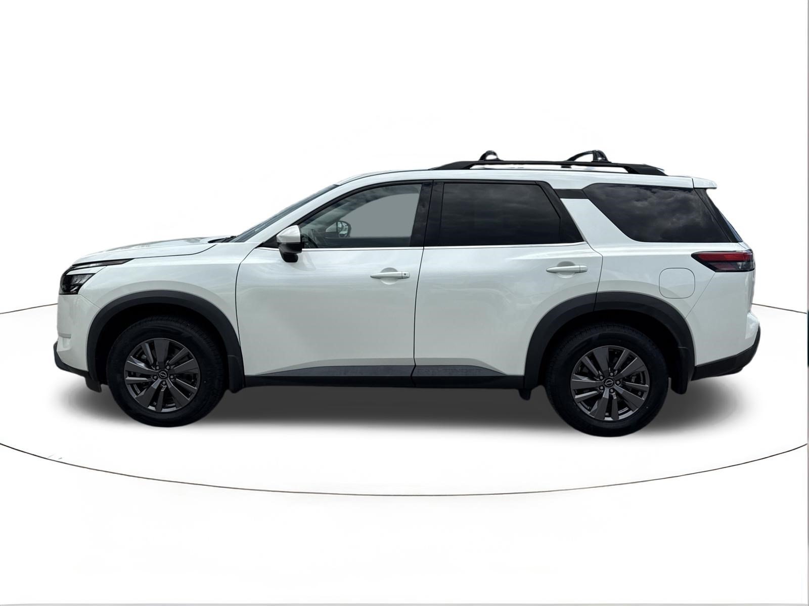 2023 Nissan Pathfinder SV - Photo 6
