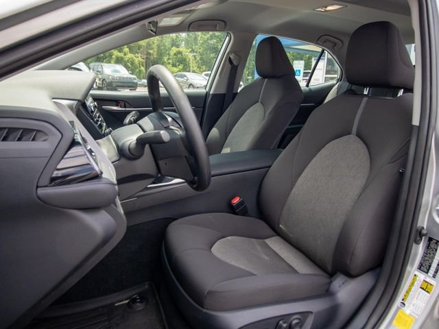 2023 Toyota Camry LE - Photo 7
