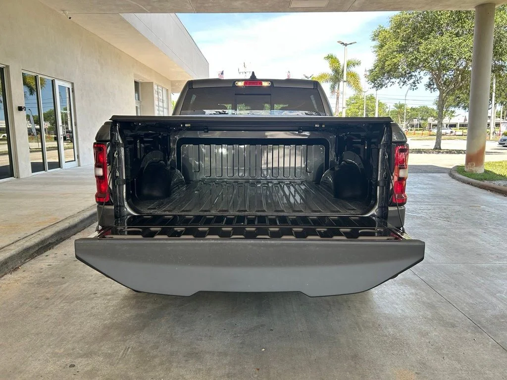 New 2026 Granite Crystal Metallic Clearcoat RAM Direct Connection 650 image 37