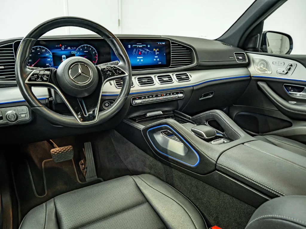 Used 2024 Black Mercedes-Benz GLS 450 image 32