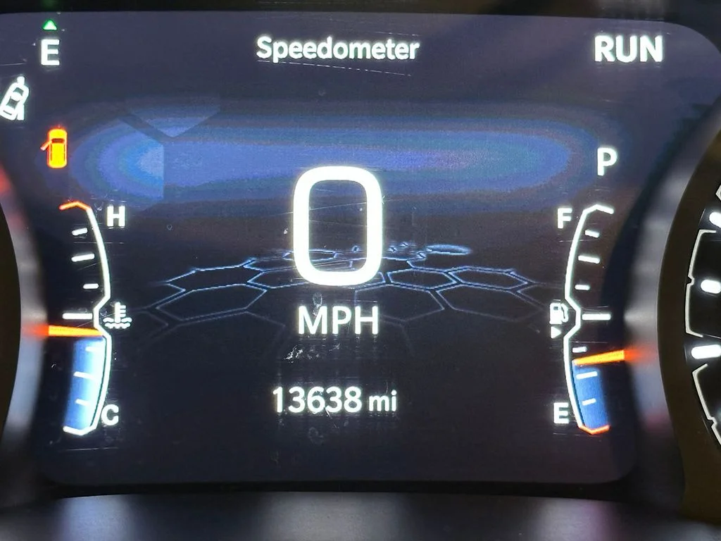Used 2026 Silver Jeep Limited image 6