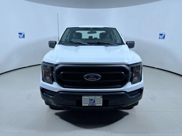 Used 2023 OXFORD WHITE Ford XL SuperCrew image 3