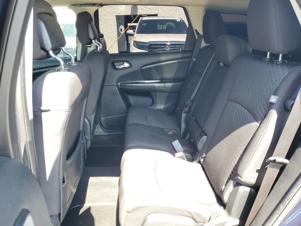 Used 2014 Blue Pearl Dodge SXT image 11