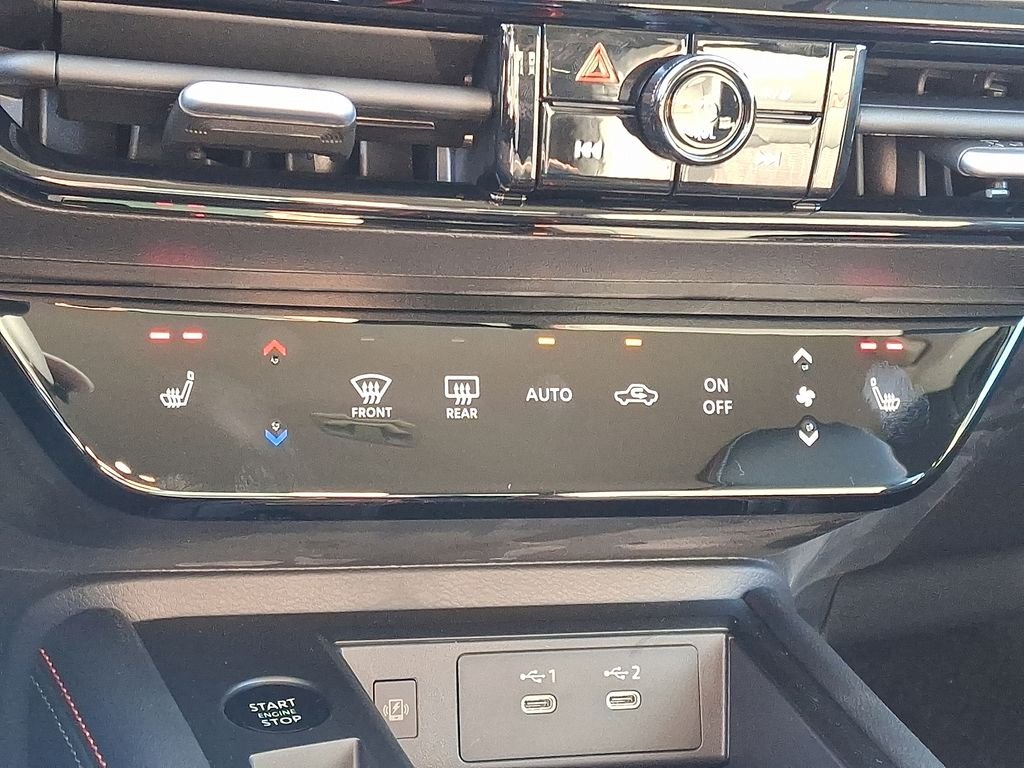2026 Nissan KICKS SR AWD - Photo 11