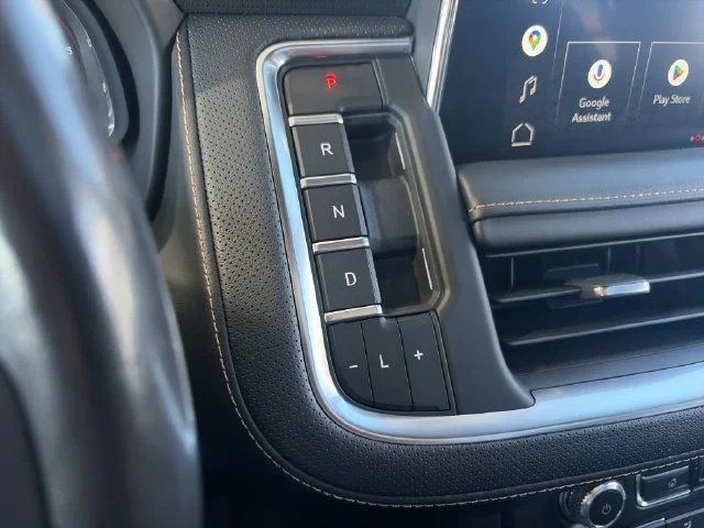 Used 2022 Red GMC AT4 image 23