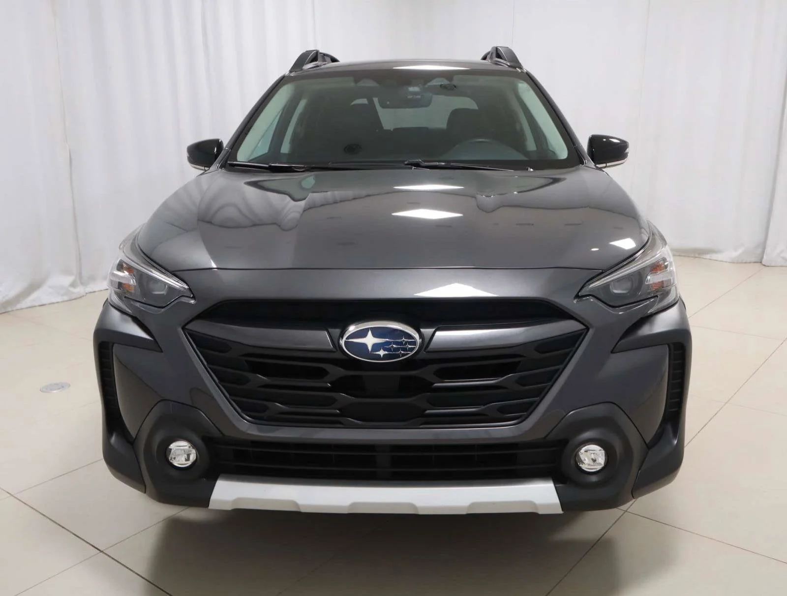 Used 2024 Magnetite Gray Metallic Subaru Limited image 8