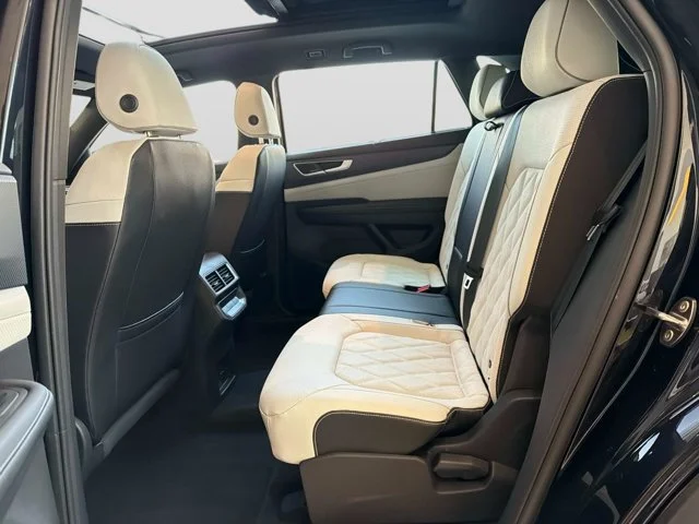 2026 Volkswagen Atlas Cross Sport SEL Premium R-LINE - Photo 12