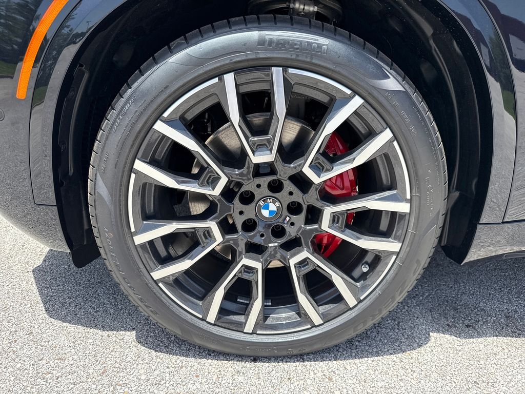 New 2026 Black BMW xDrive40i image 9