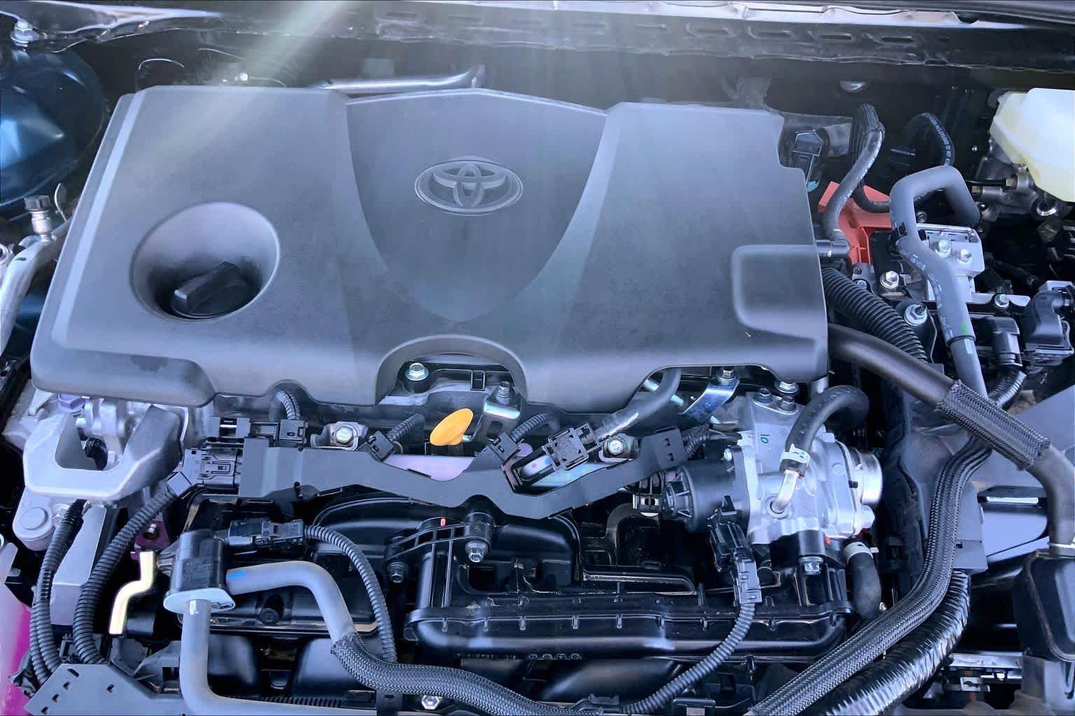 Used 2026 Ocean Gem Toyota SE image 32