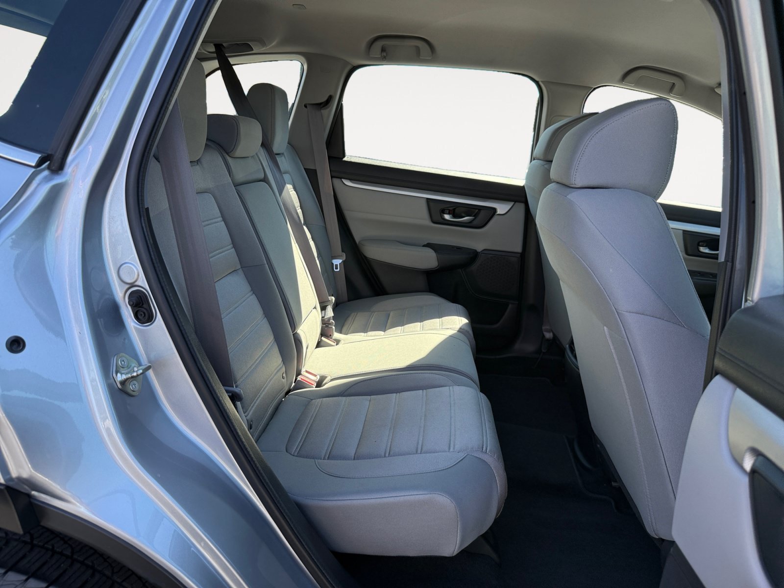Used 2020 Lunar Silver Metallic Honda LX image 18