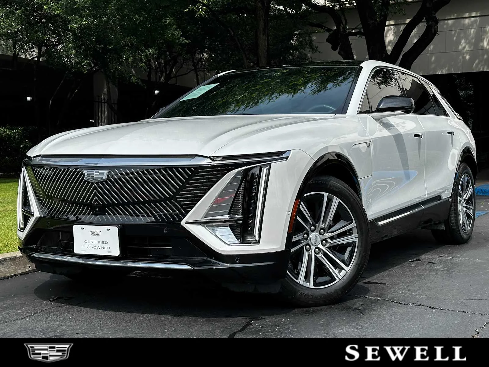 2024 Cadillac Lyriq Luxury 1 AWD's photo