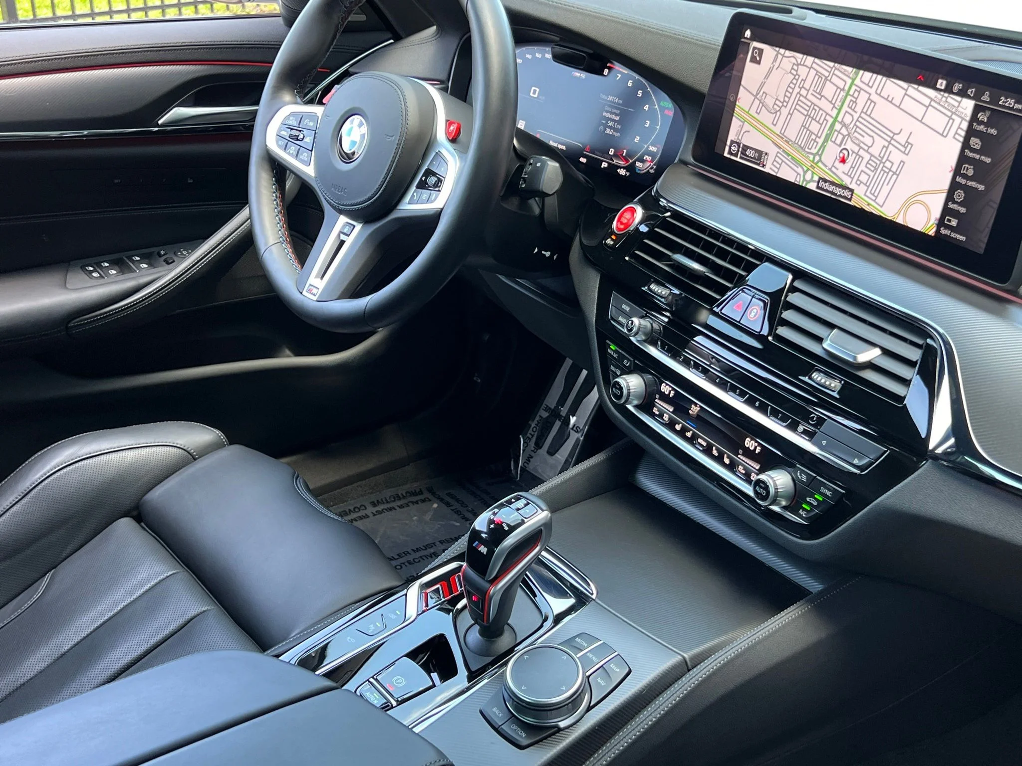 Used 2022 White BMW Competition image 19