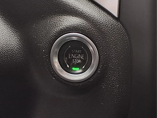 Used 2019 CAJUN RED TINTCOAT Chevrolet LT image 12