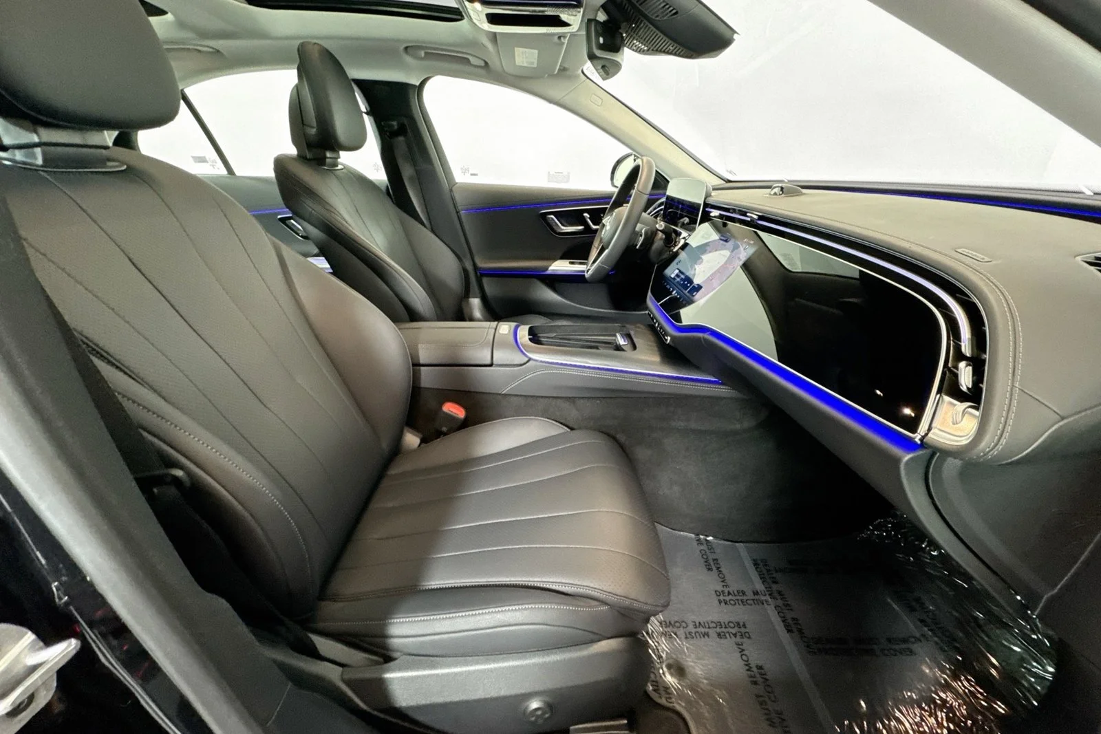 Used 2026 Obsidian Black Metallic Mercedes-Benz E 350 image 27