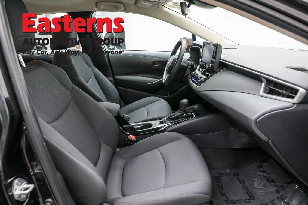 Used 2022 Black Toyota LE image 22