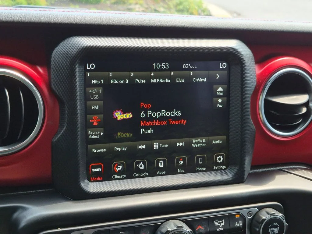 Used 2022 Gray Jeep Unlimited Rubicon image 16