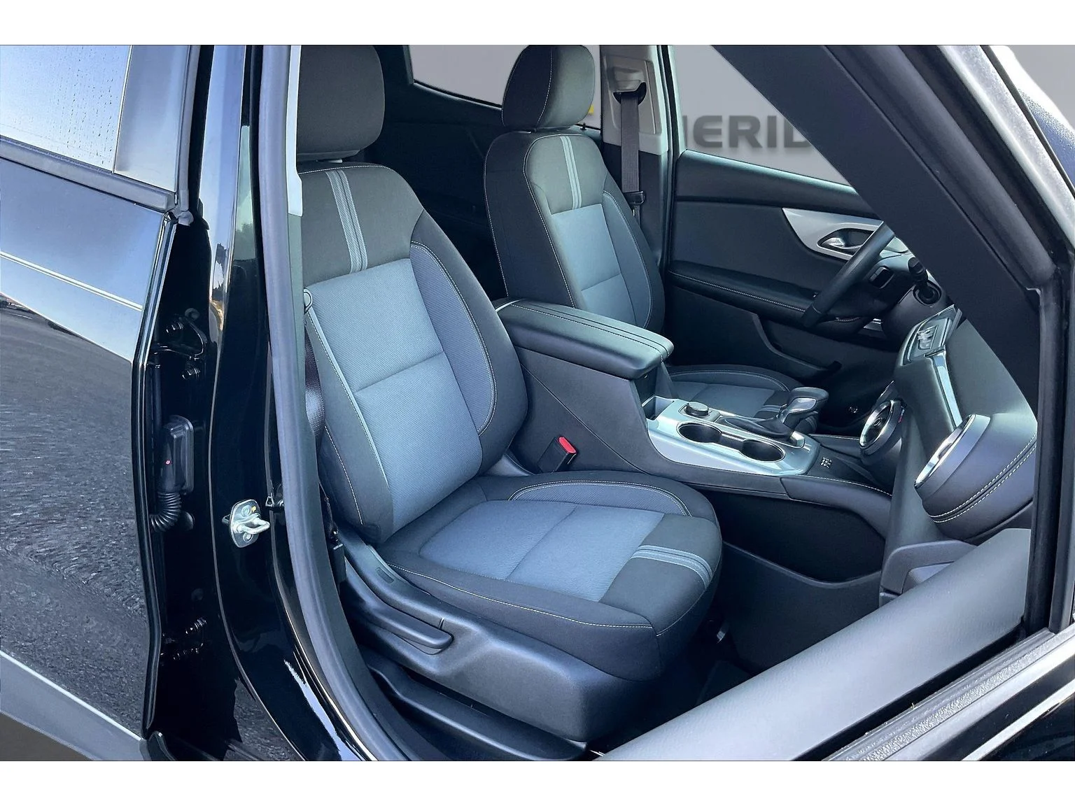 Used 2024 Black Chevrolet 2LT image 6