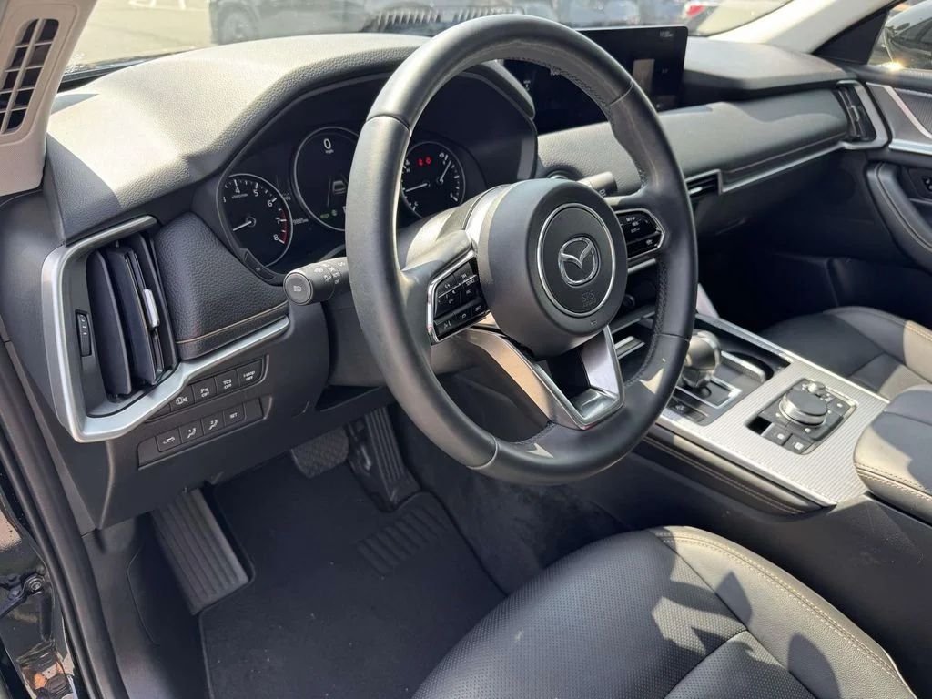 2026 Mazda CX-90 Preferred Package - Photo 2