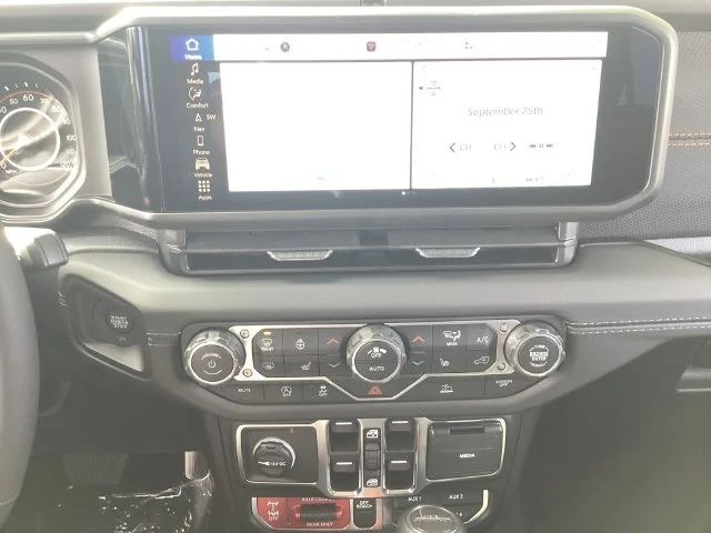 New 2027 Black Jeep MOJAVE 4X4 image 11
