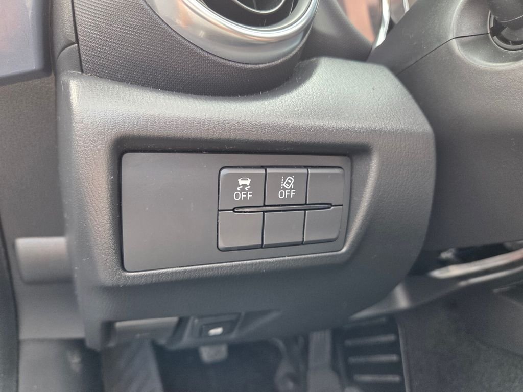 Used 2021 Gray Mazda Grand Touring image 23