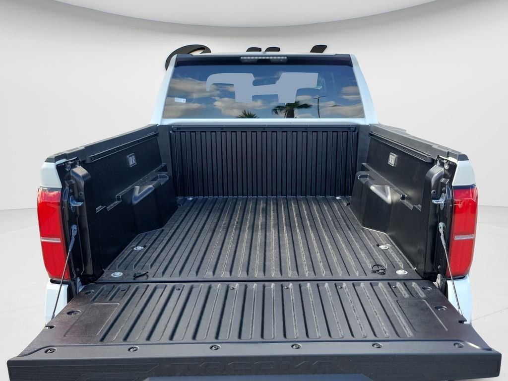 New 2026 Ice Cap Toyota  SR5 image 17
