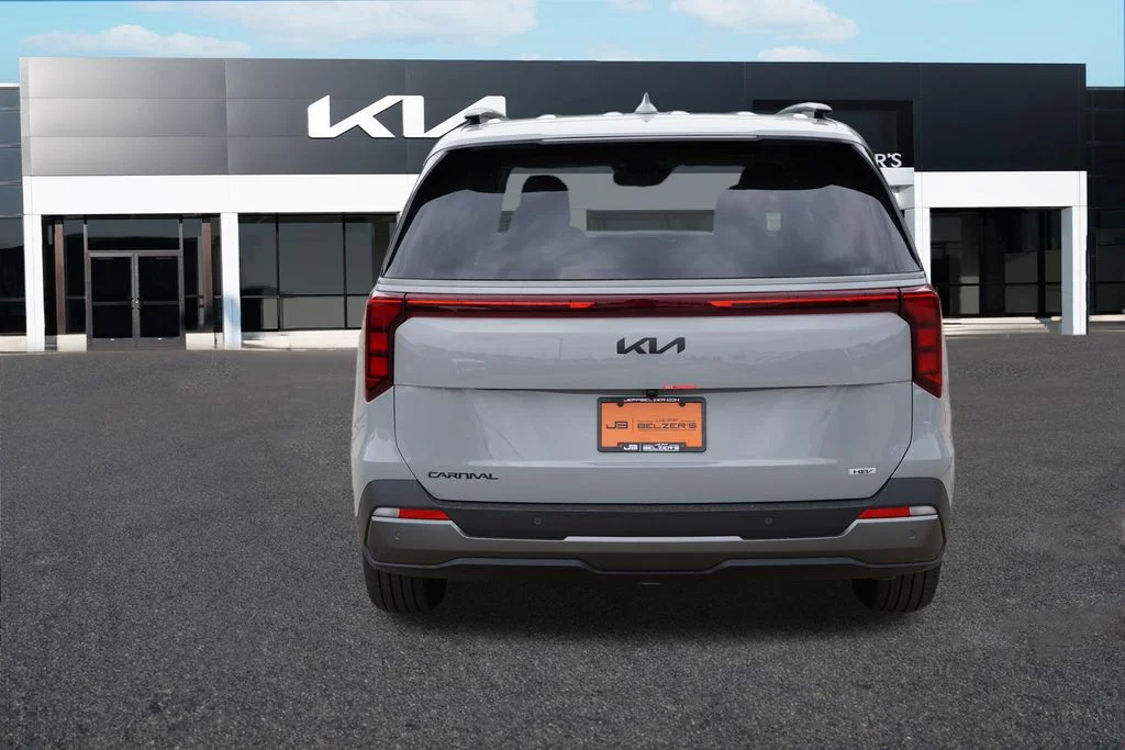 New 2027 Ceramic Silver Kia SX image 4