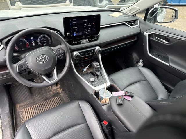 Used 2024 Off-white Toyota Limited image 26
