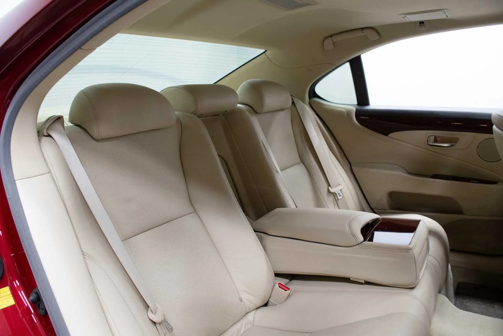 Used 2010 Matador Red Mica Lexus  image 20