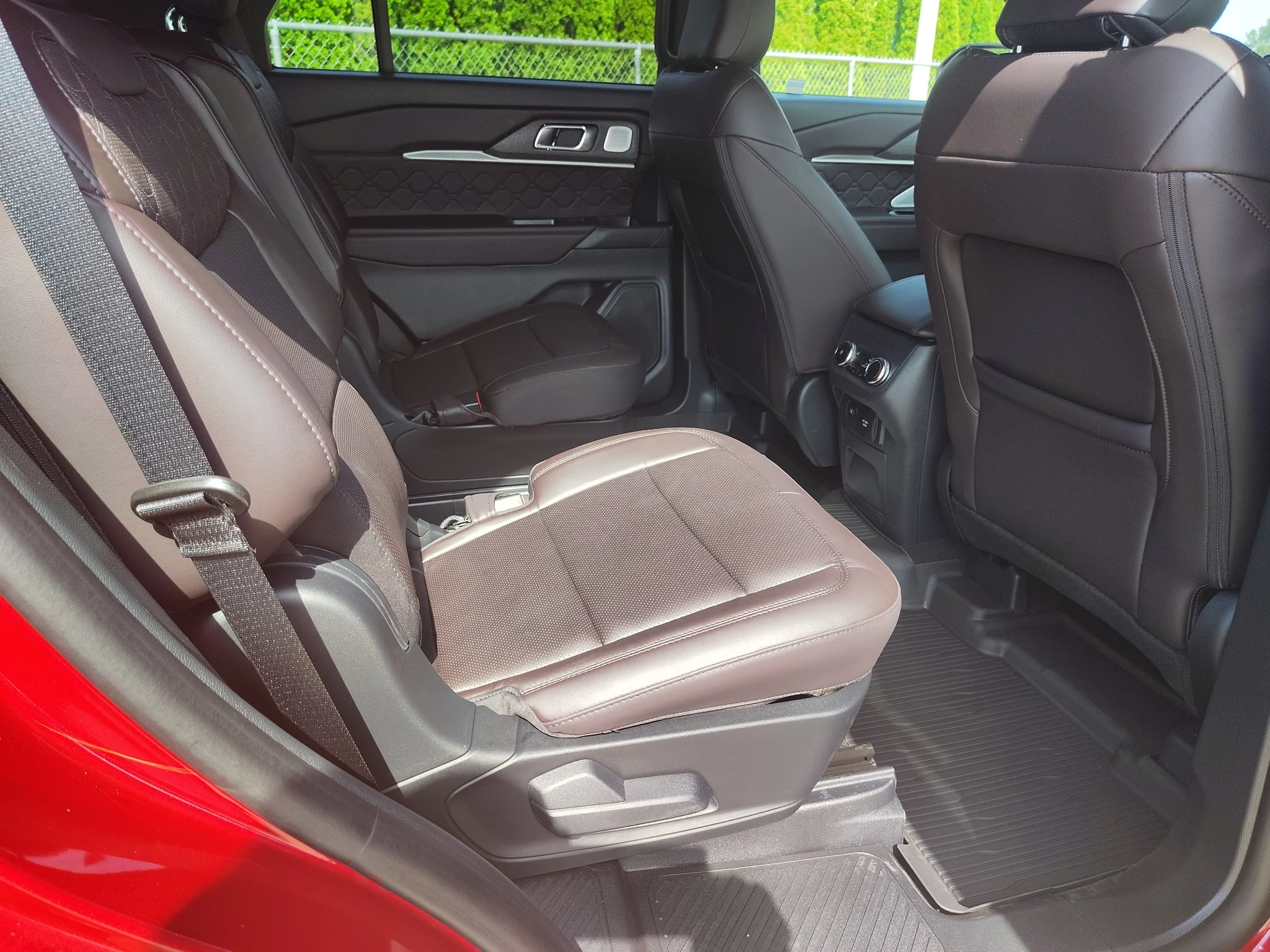New 2026 Rapid Red Metallic Tinted Clearcoat Ford Platinum™ image 14