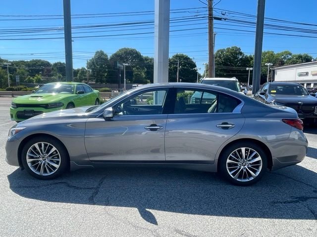 Used 2023 Gray INFINITI LUXE image 7