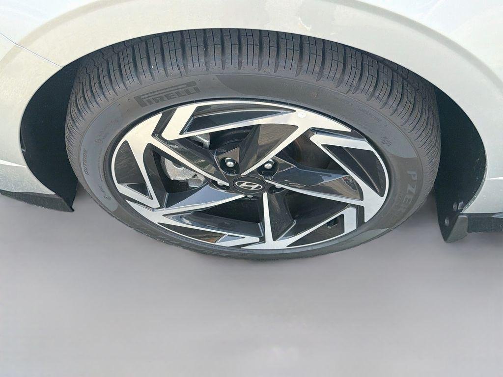 New 2026 Aero Silver Hyundai SEL Sport image 23