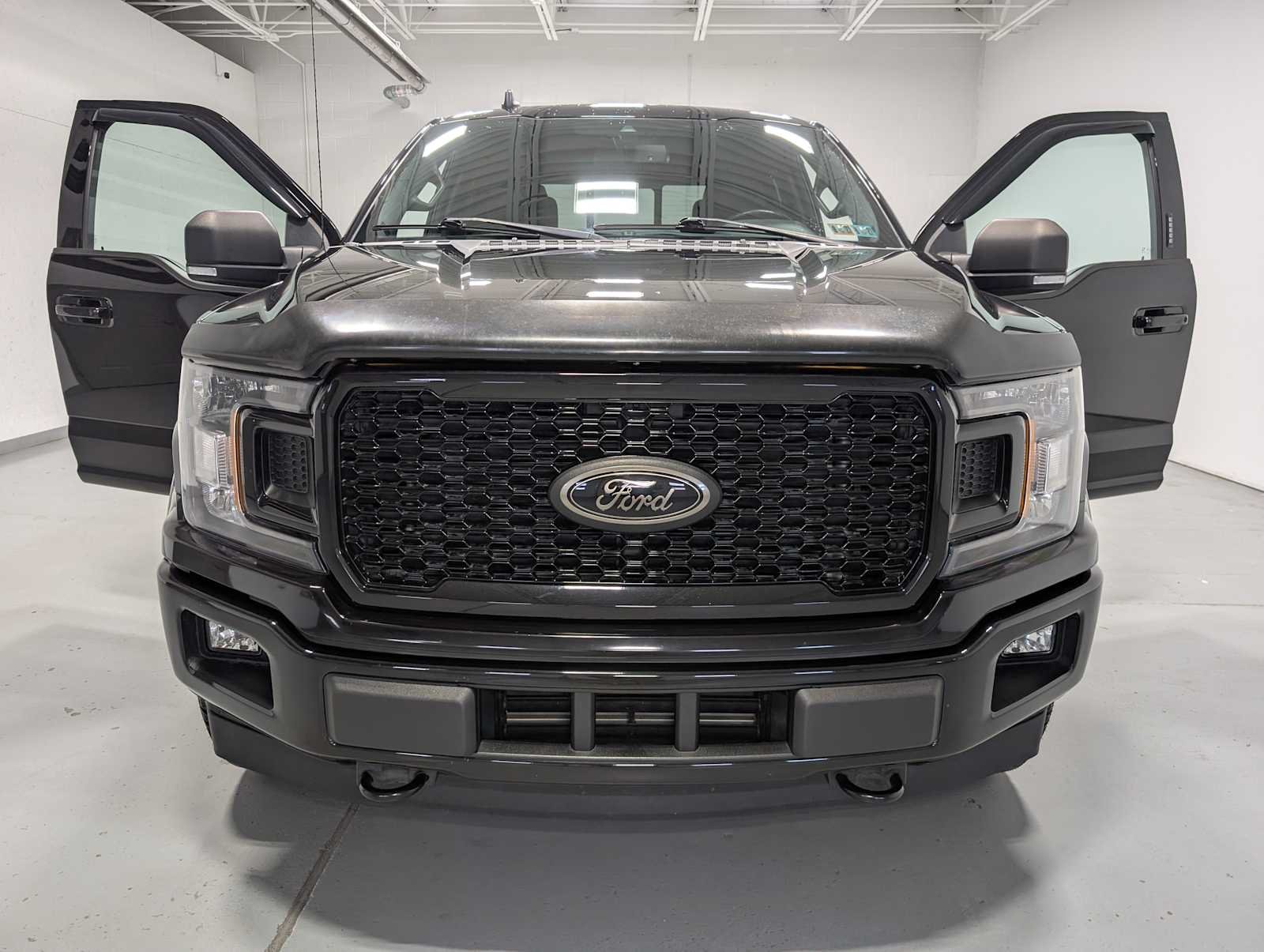 Used 2020 Agate Black Ford XLT image 16