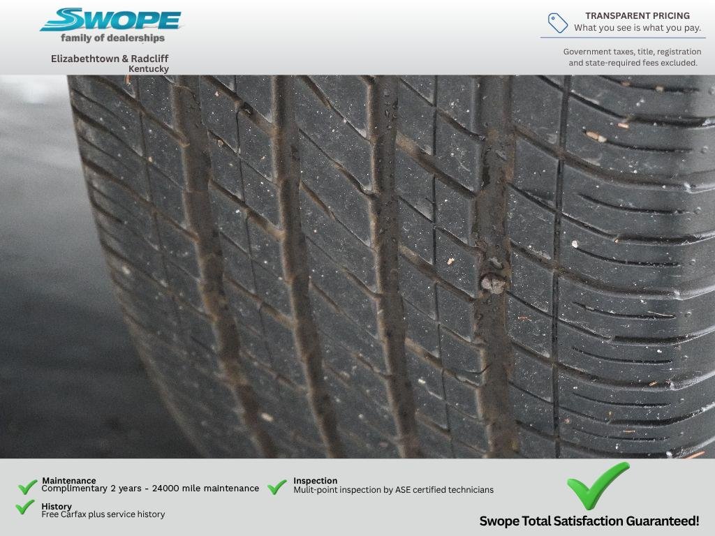 Used 2024 Silver Mist Clearcoat Chrysler Touring L image 29