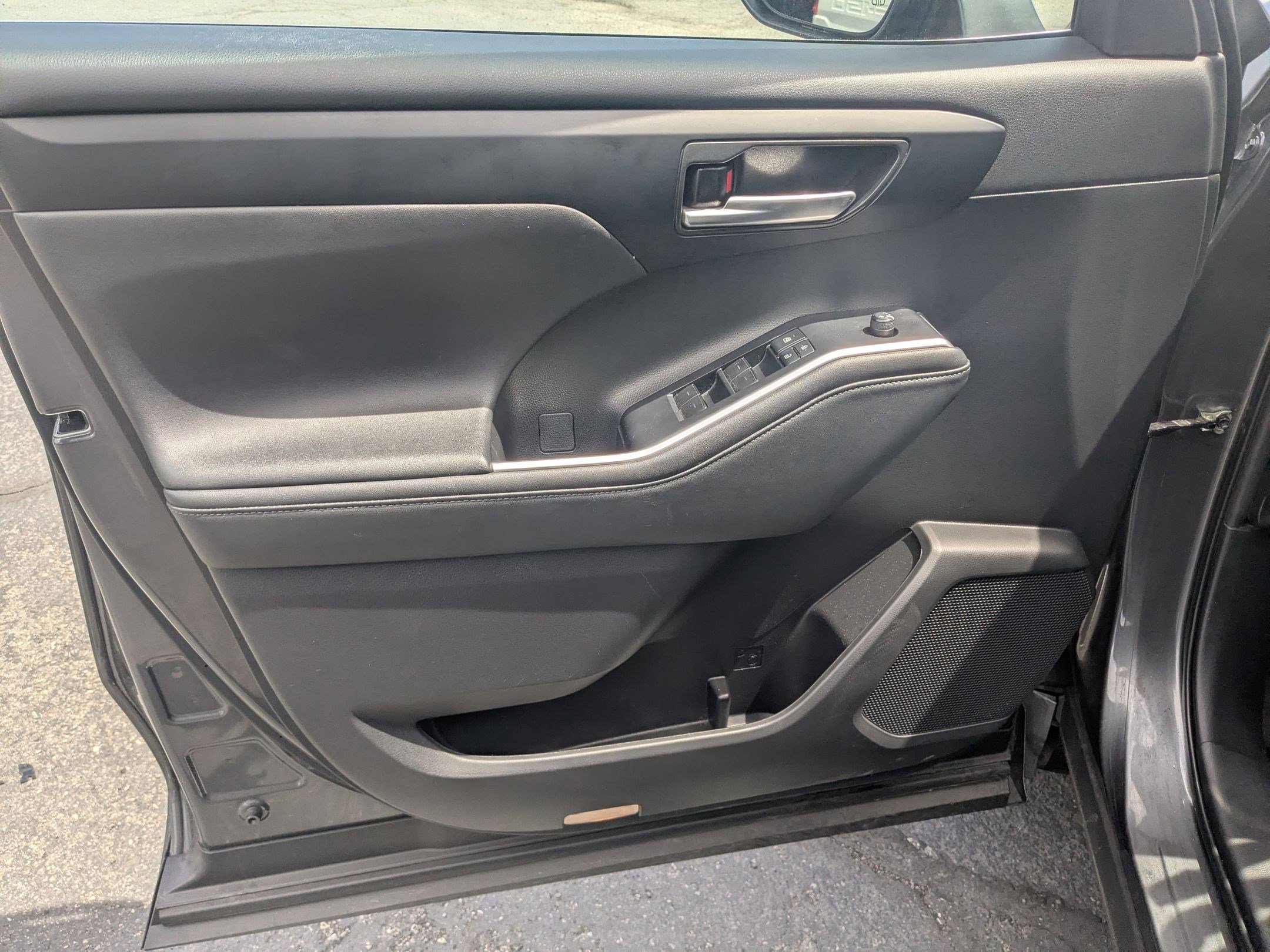 Used 2023 Magnetic Gray Metallic Toyota XLE image 13