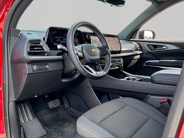 2026 Chevrolet Traverse LT - Photo 8