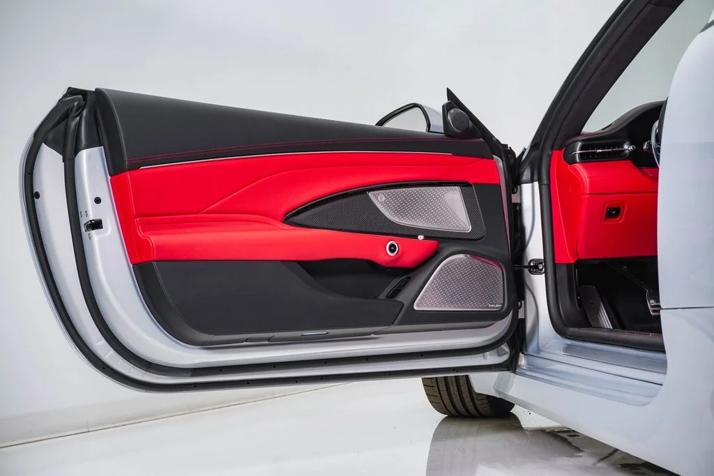 New 2026 Bianco Astro Maserati Base image 29