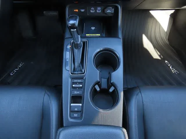 2023 Honda Civic Touring - Photo 23