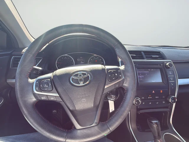 Used 2017 Black Toyota SE image 11