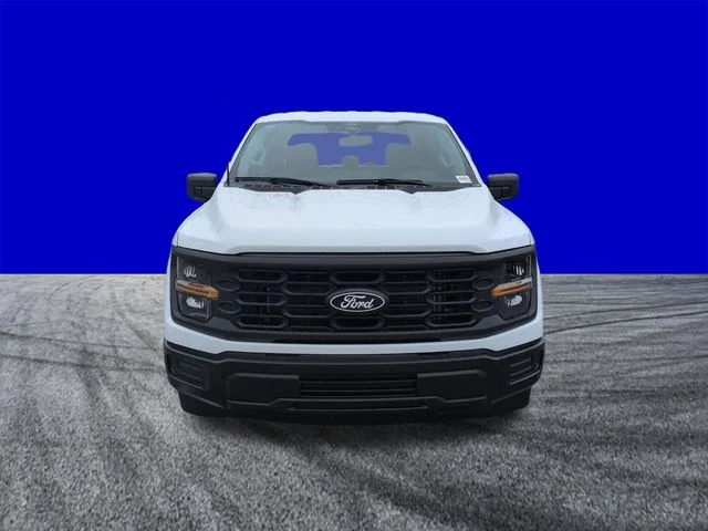 New 2026 Oxford White Ford XL image 9