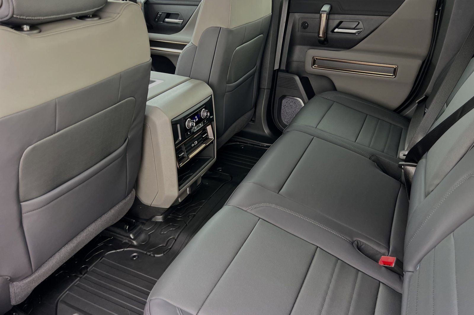 2025 GMC HUMMER EV 3X - Photo 13