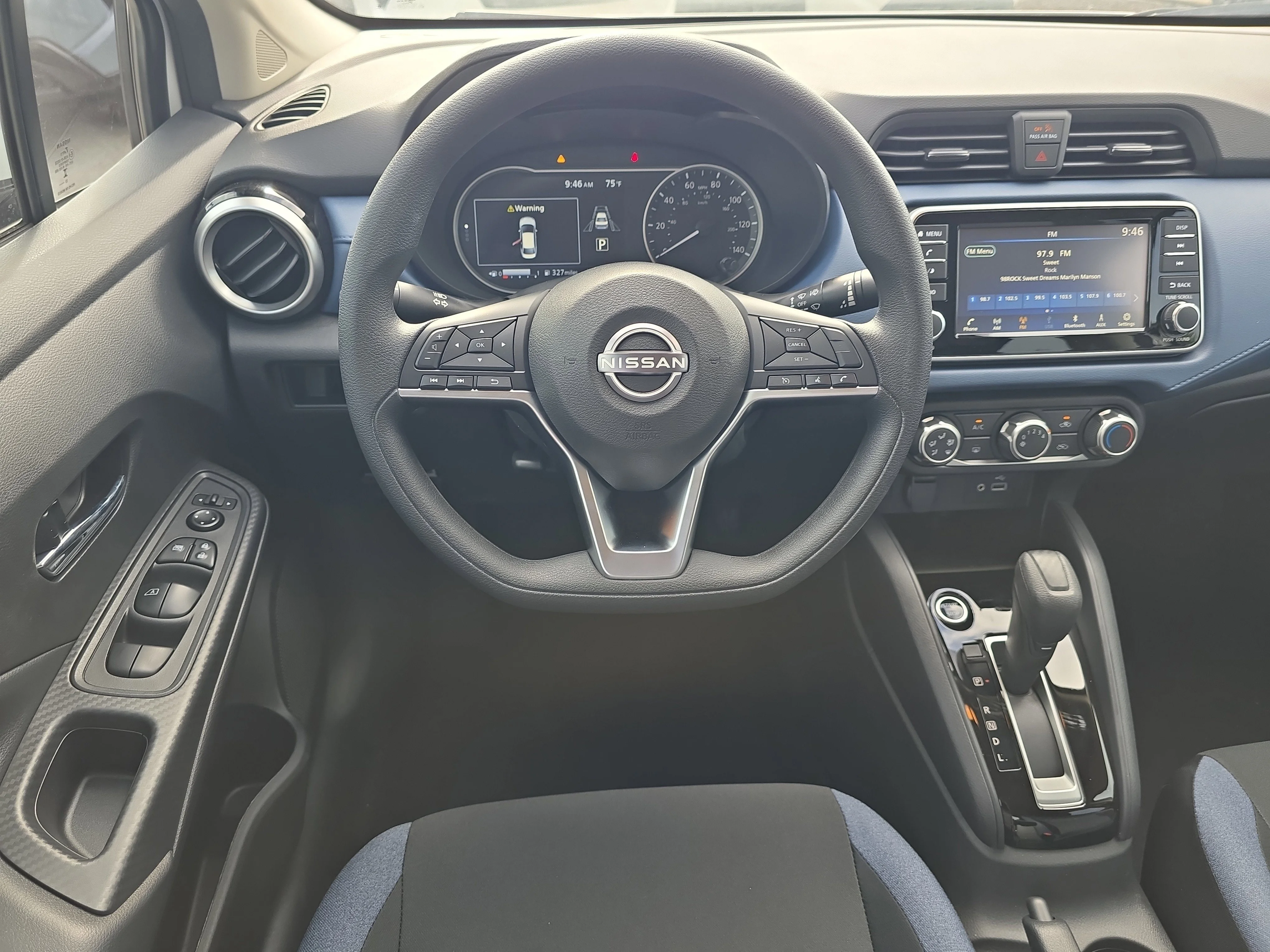 2025 Nissan Versa Sedan SV - Photo 13