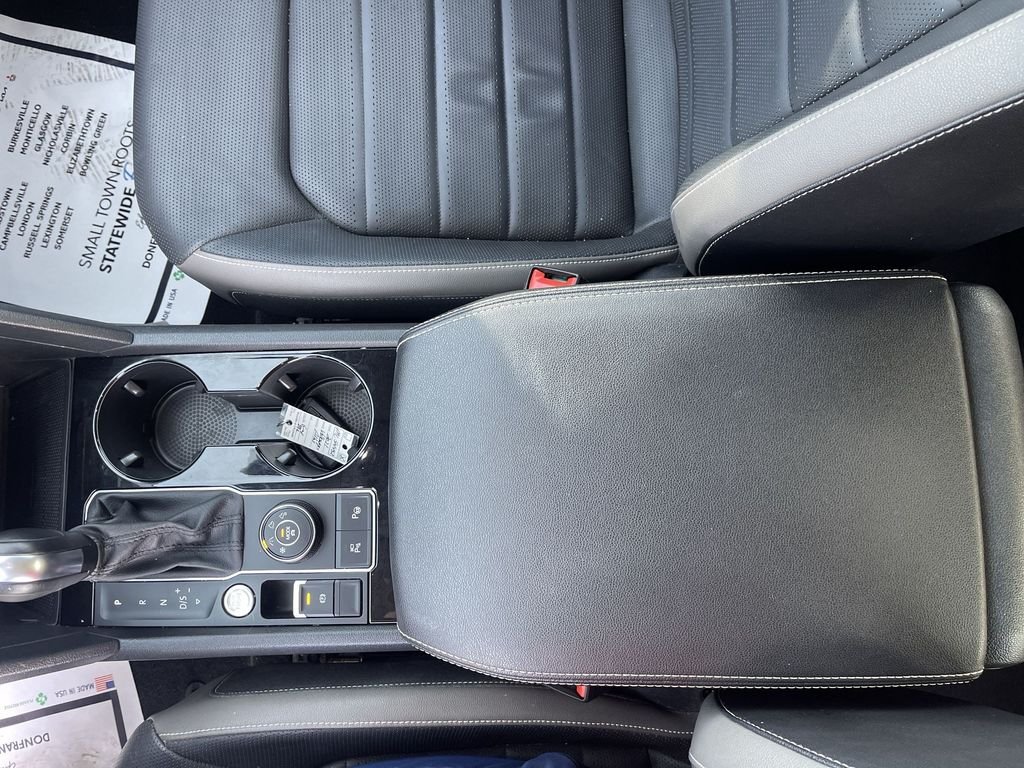 Used 2021 Gray Volkswagen 3.6L V6 SEL Premium R-Line image 25