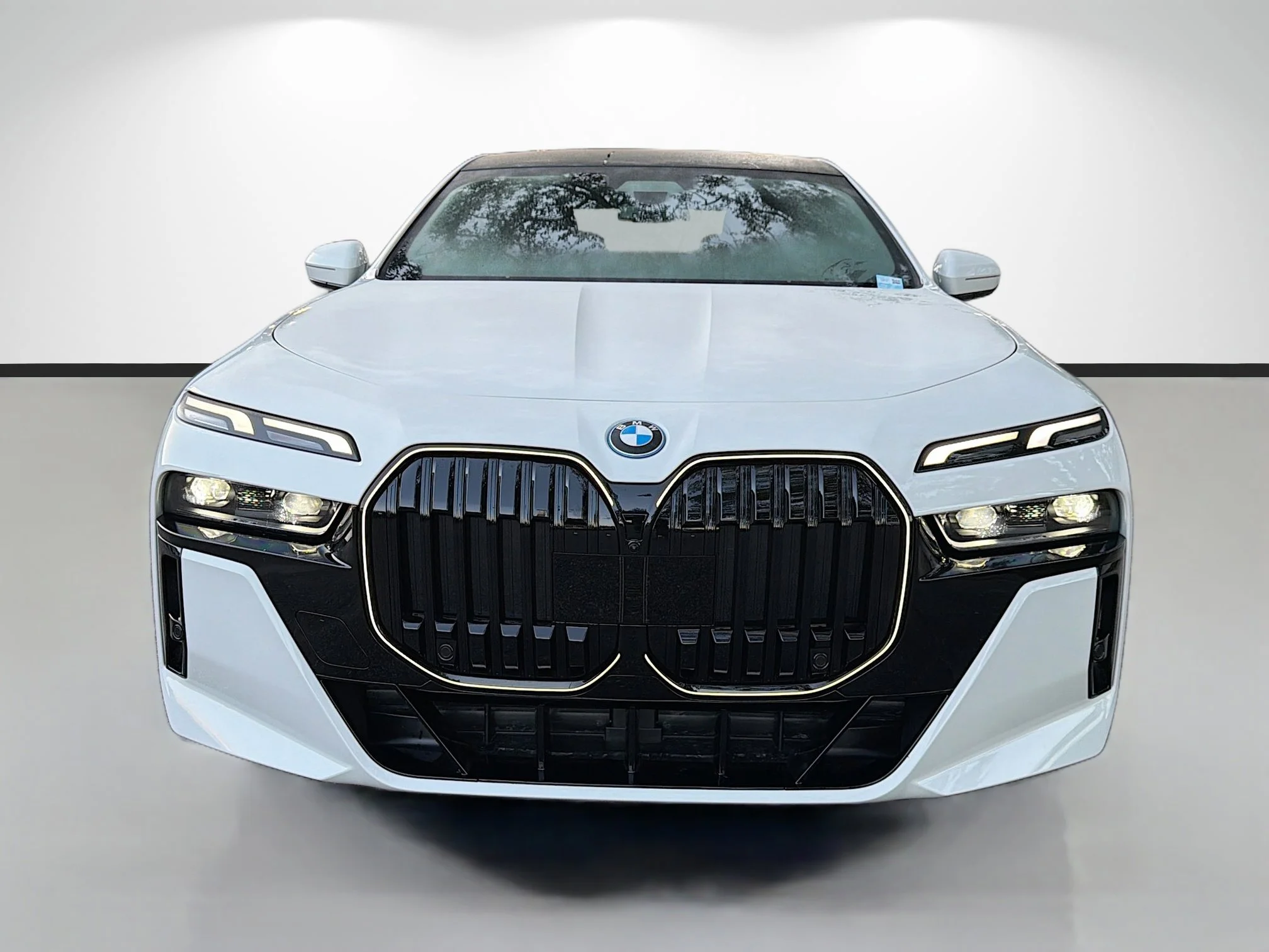 New 2026 Alpine White BMW eDrive50 image 8
