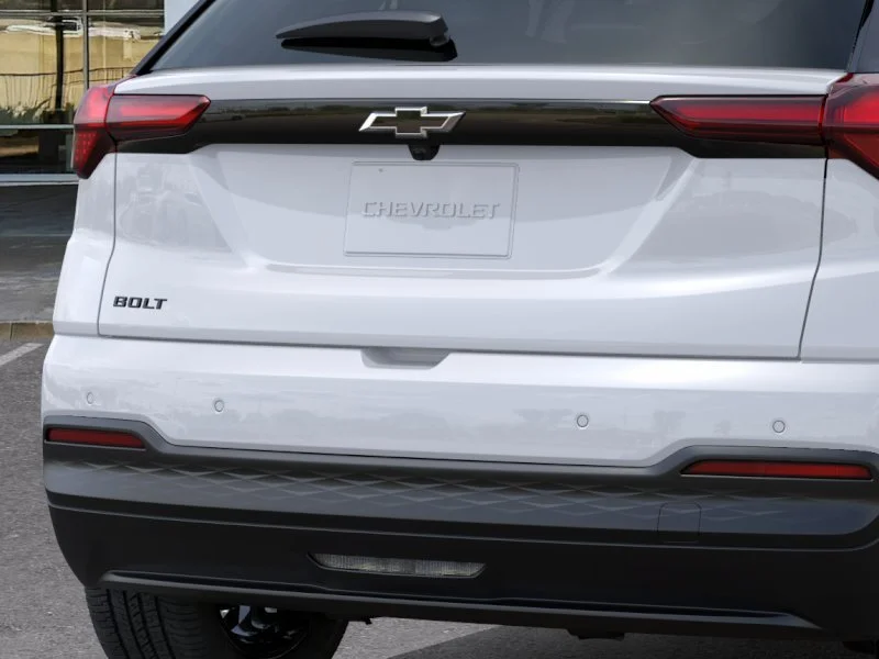 New 2027 Summit White Chevrolet LT image 15
