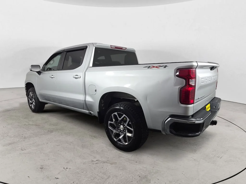 2021 Chevrolet Silverado 1500 LT - Photo 7