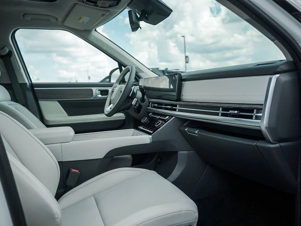 New 2026 Serenity White Hyundai Calligraphy AWD image 11